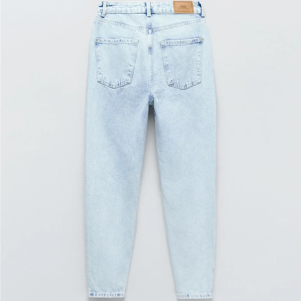 Zara Ripped Mom Fit Jeans - Picture 5 of 9
